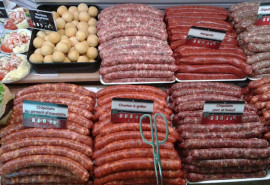 Saucisses aux herbes, chipolatas, merguez, andouillette Boucherie Boul Malicorne sur Sarthe